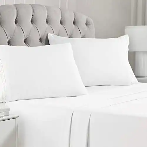 Mellanni California King Sheets Set - 4 PC Iconic Collection Bedding Sheets & Pillowcases - Hotel Luxury, Extra Soft, Cooling Bed Sheets - for Women, Men, Kids & Teens (Cal King, White)