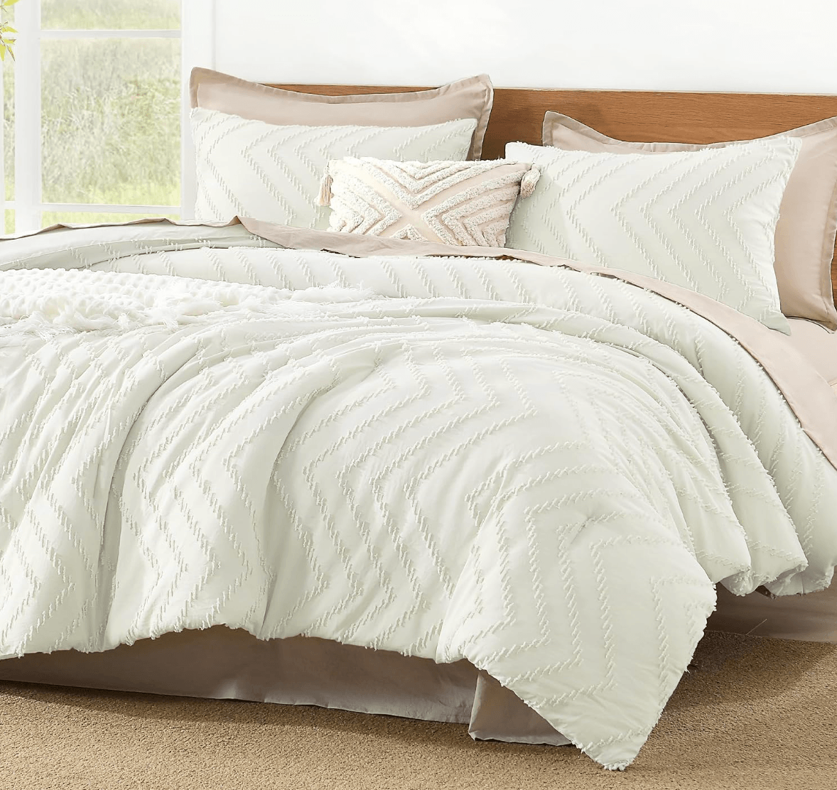 Litanika Ivory King Size Comforter Set, 3 Pcs Boho Tufted Bedding Set